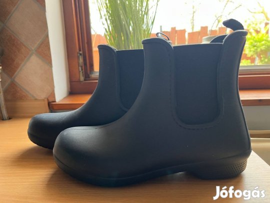Crocs gumicsizma W7 hibátlan 37,5