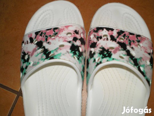 Crocs női papucs 37-es 37 szinte új Iconic Crocs Comfort