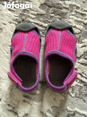 Crocs vizi szandál C6