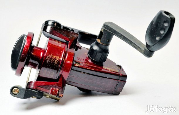 Crokodile 100 horgászorsó