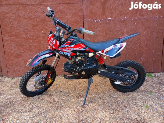 Cross motor. (Gyerek)