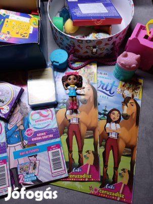 Csajoknak való aprósagok kártya dobble gabi babaháza stb