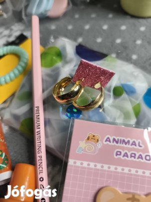 Csajos vegyes  csomag +fülbevaló+gyűrű