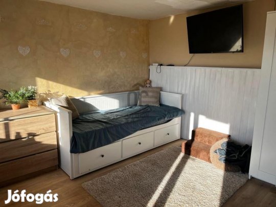 Csákvári eladó 20 nm-es ház