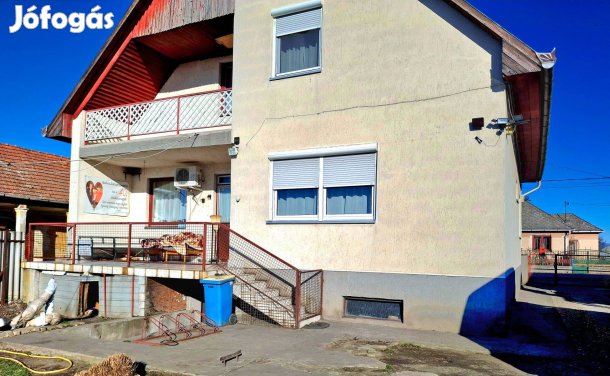 Családi Ház + Vendégház + Kertészet