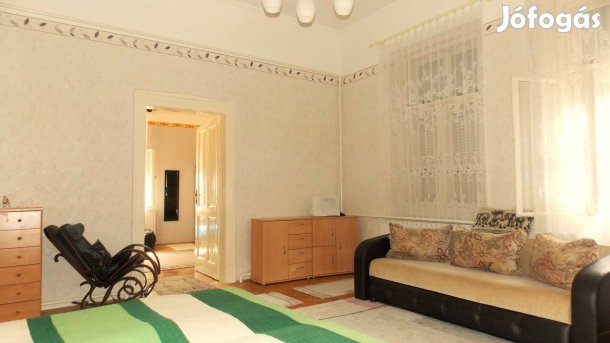 Családi birtok eladó Kiskunfélegyháza körzetében