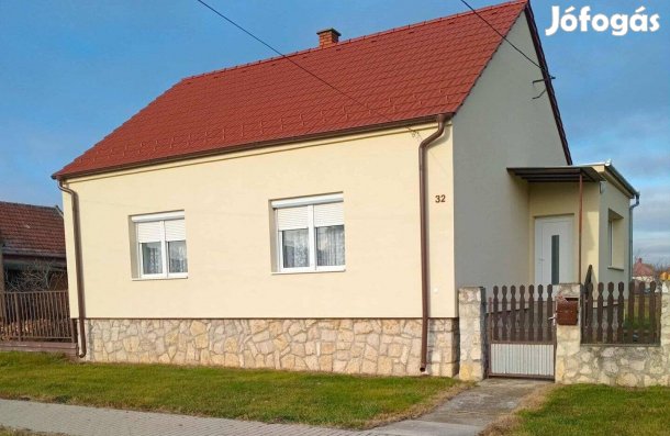 Családi ház 100 nm