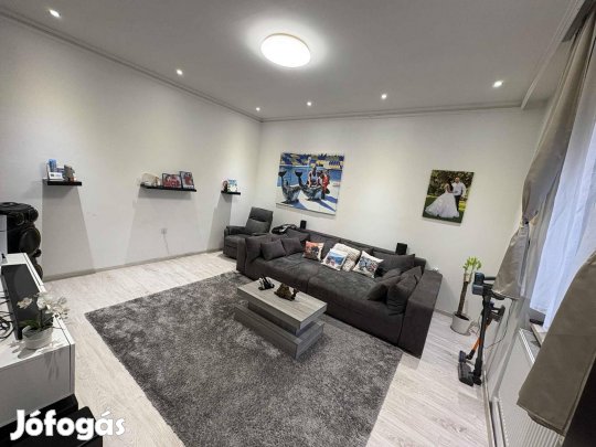 Családi ház 2 generációs