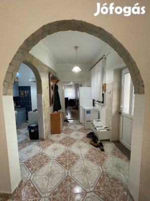 Családi ház Balkány központjában