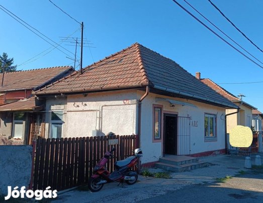 Családi ház Börzsöny szívében Kemencén. 13537_bhv