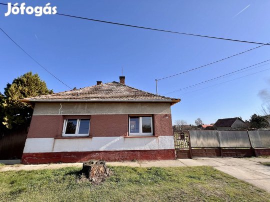 Családi ház Lajosmizse Orgona utca 6