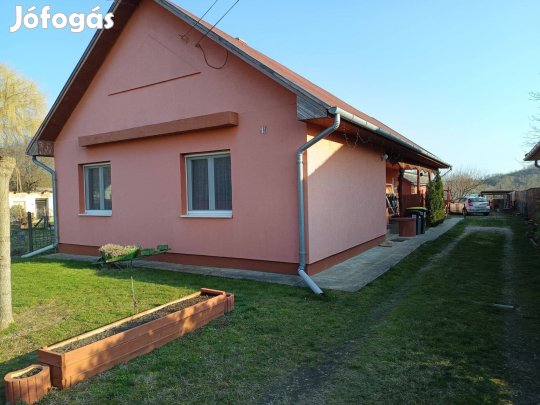 Családi ház Ságváron