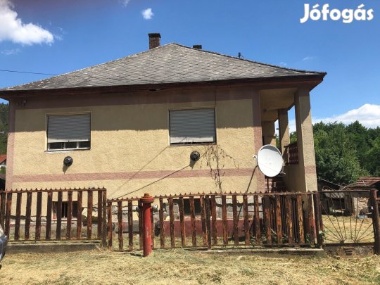 Családi ház  Bárnában eladó!