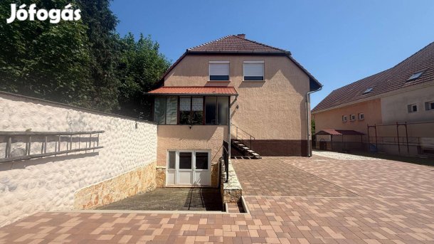 Családi ház - Bük