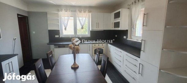 Családi ház a Naplás-tó közelében