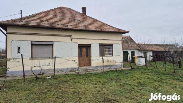 Családi ház a Tisza-tó agglomerációjában!