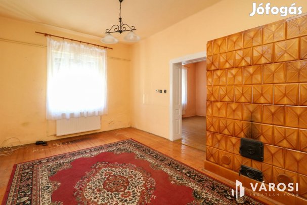 Családi ház eladó Bordány központjában