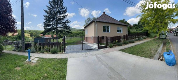 Családi ház eladó Kozárdon