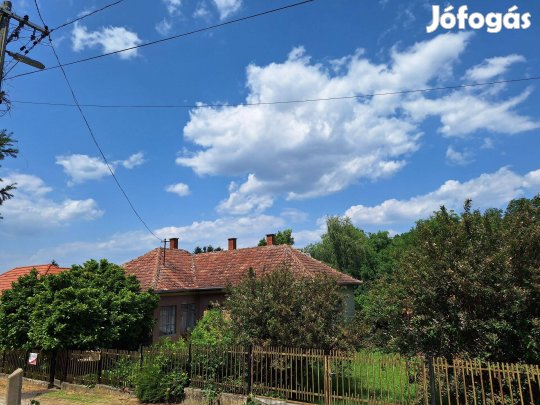 Családi ház eladó + ingyen hozzá 1020 m2 telek (Zalaegerszeg)Kávás