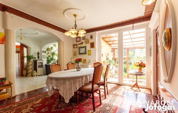 Családi ház hatalmas telekkel Debrecenben