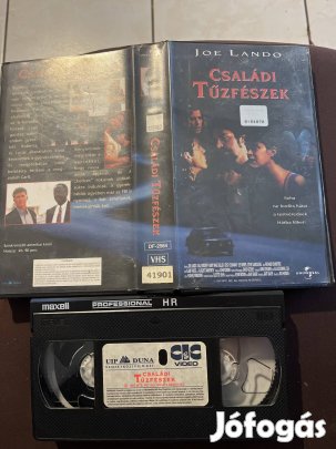 Családi tűzfészek thriller vhs 