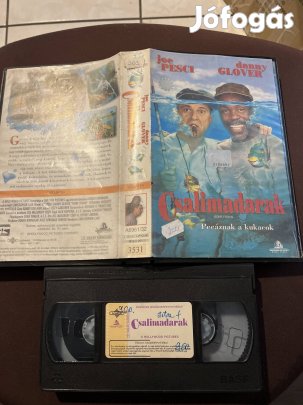 Csalimadarak vigjáték vhs nagytok. 