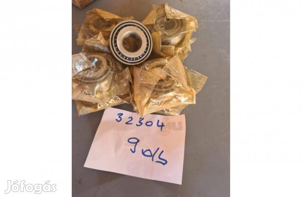 Csapágy 32304