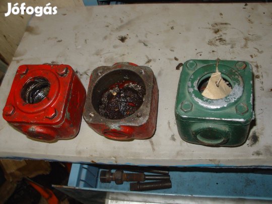 Csapágyház felső külső oldali csapos kiskőrösi szalagfűrész 800