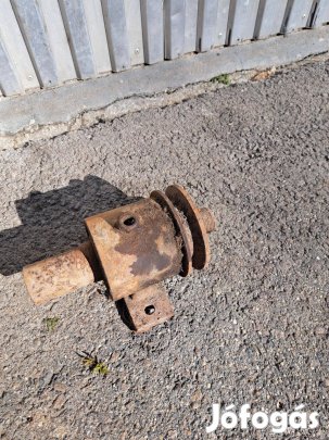 Csapágyház tengely ékszíjtárcsa