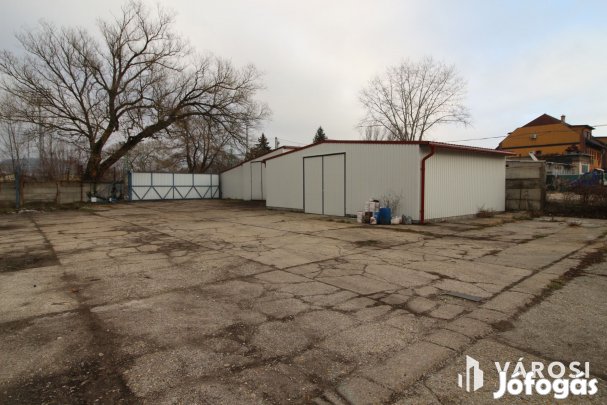 Csarnok-Raktár-Garázs frekventált ,fejleszthető területen