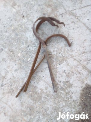 Csatornakampó eladók