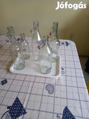 Csatos üvegek eladók