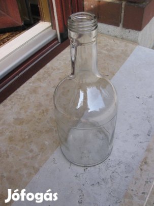 Csavaros kínáló, üvegpalack - 0,7 l