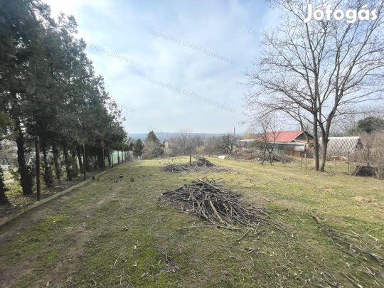 Csendes helyen építési telek