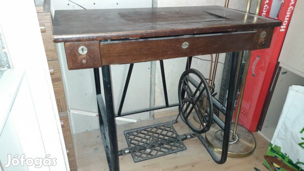 Csepel 130 régi varrógép Győrben! 