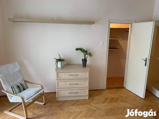 Csepel Csillagtelep eladó garzon