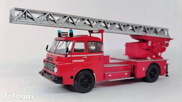 Csepel D-710 tűzoltóautó modell 1:43 új bontatlan eladó