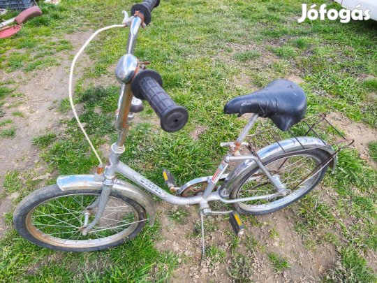 Csepel tacskó kemping , camping kerékpár