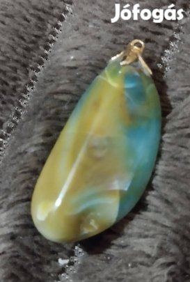 Csepp Tűz opál 2,5cm,.arany függő résszel. 