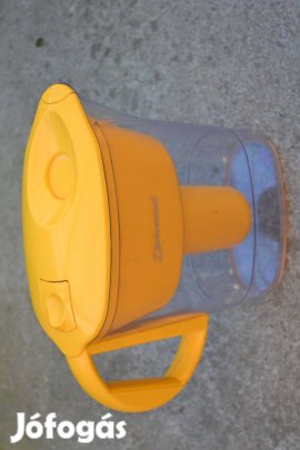 Cserélhető betétes Új szűrőbetét vízszűrő kancsóba +2db vízszűrő