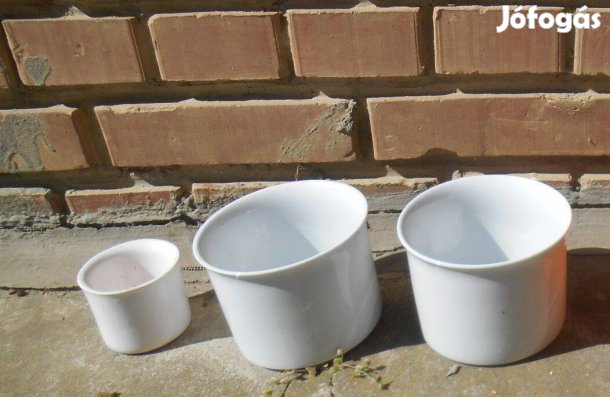 Cserepes virágnak kaspók