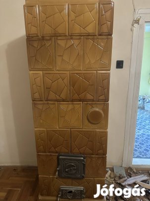Cserépkályha 185cm magas kiváló állapotban