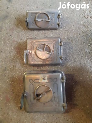 Cserépkályha ajtó öntöttvas , krómozott