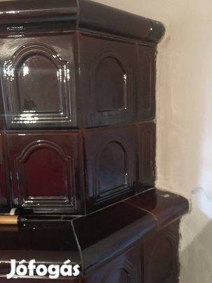 Cserépkályha ajtóval