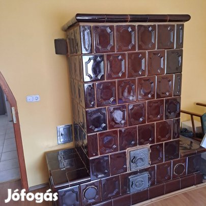 Cserépkályha jó állapotban eladó!