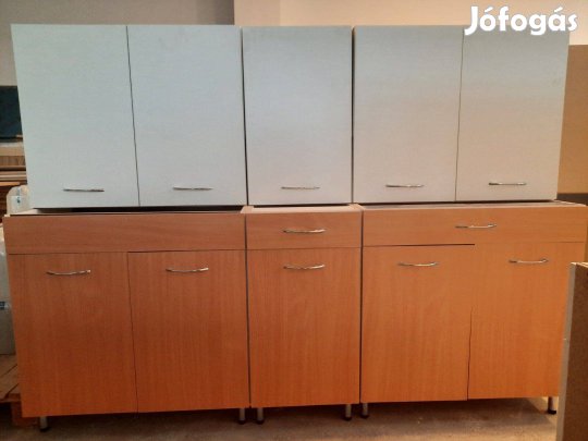 Cseresznye-fehér konyhabútor, akár bontva is (AN149)