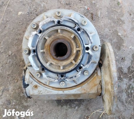 Csigakerekes hajtómű 10-1 arányú