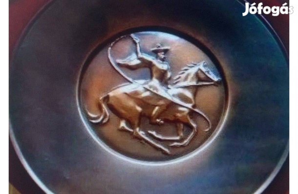 Csikós réztál eladó