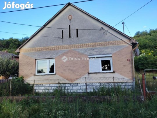 Csikóstőttősi eladó 125 nm-es ház