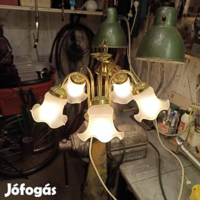 Csillár eladó ! Mennyezeti lámpa,hibátlan állapotú !